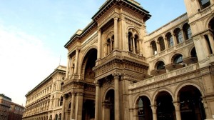 milan-galleria-vittorio-emanuele-outside-640x360